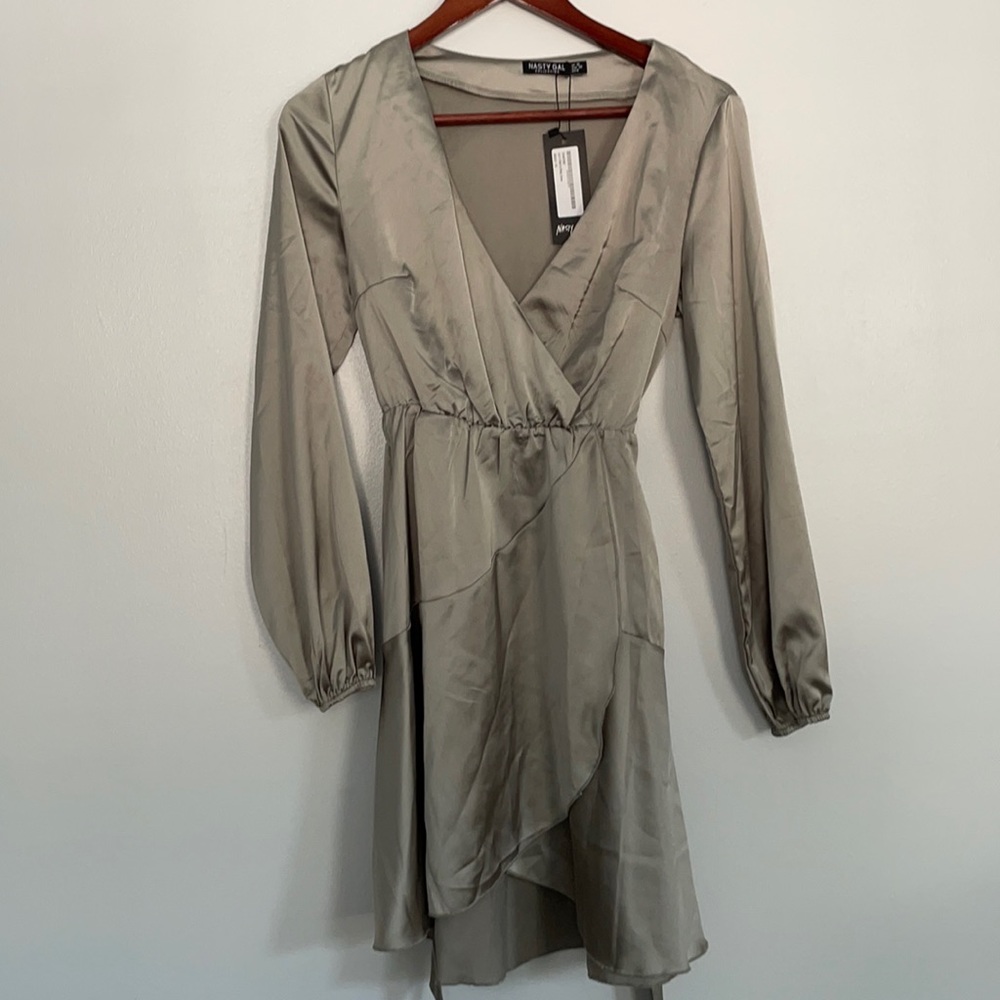 Sage nasty gal dress brand new with tags size us 6